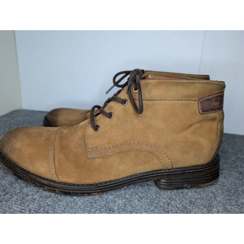 Clarks‎ Men's Chukka Style Tan Suede Books Size 12 READ